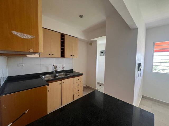 #EB-GW8340 - Apartamento para Alquiler en  -  - 2