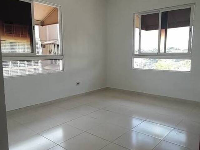 #EB-RD4196 - Apartamento para Venta en Santo Domingo - Santo Domingo - 2