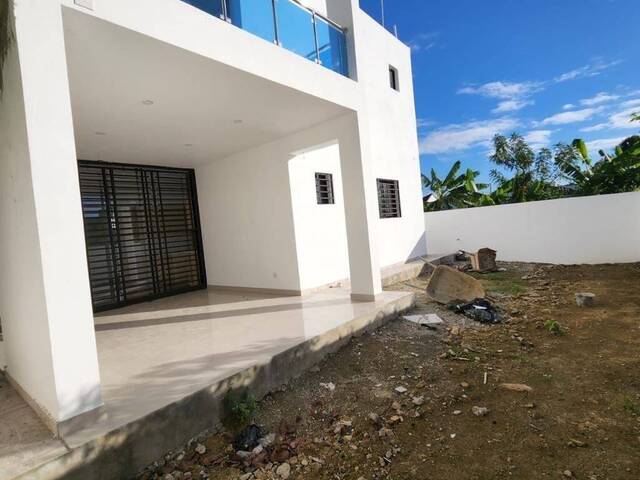 #EB-PG0391 - Casa para Venta en  -  - 3